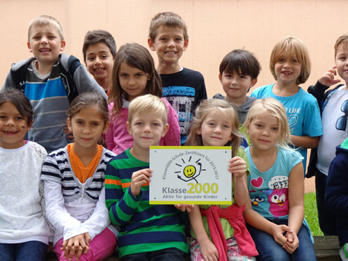 Grundschule Salchendorf vo Rassberg gesehen